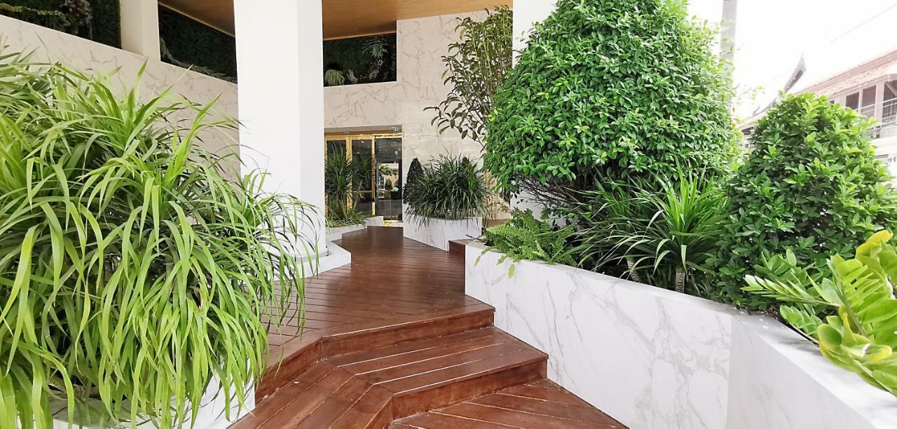 Sn Connx - Sha Plus Pattaya Exterior photo